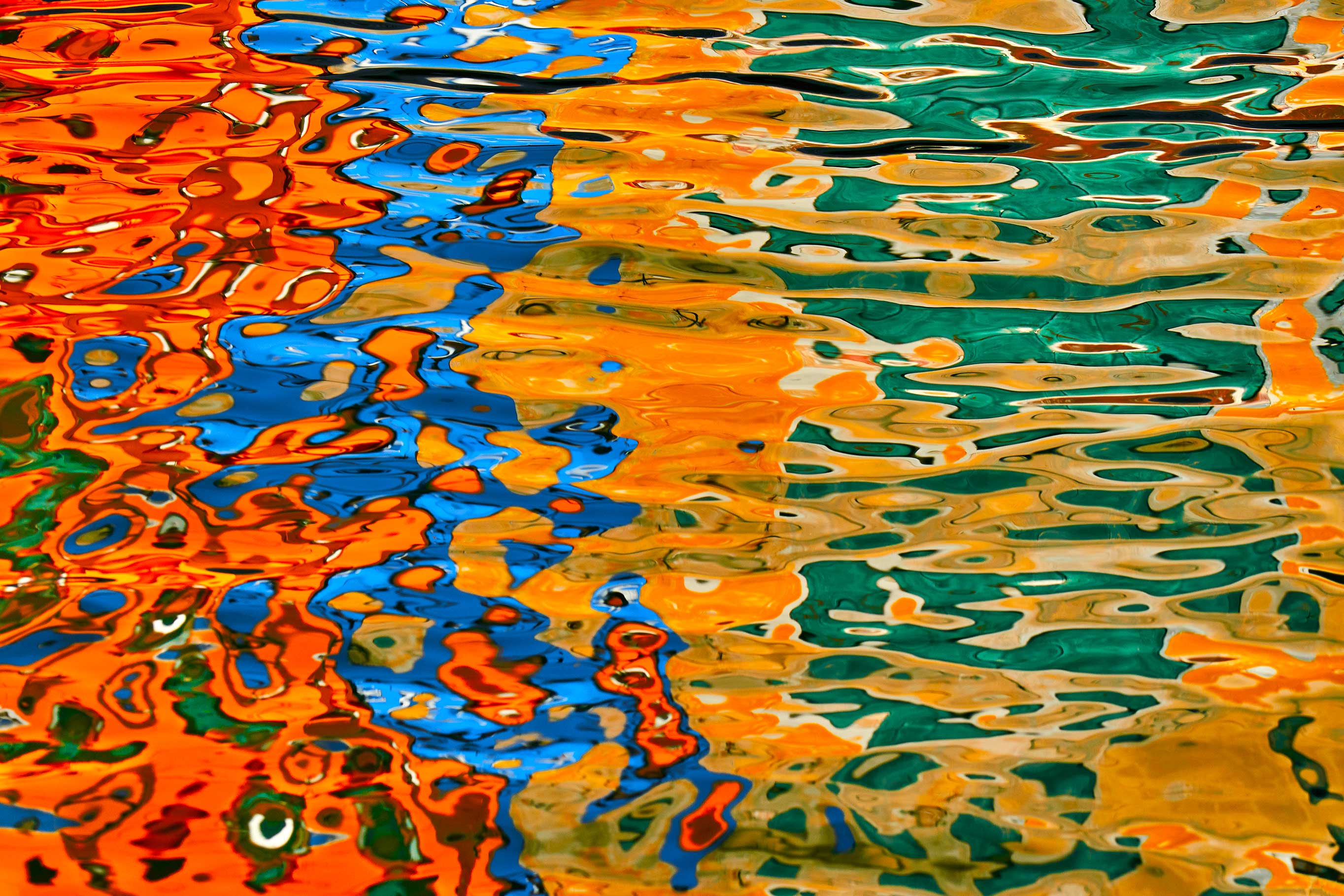 2_DSC08336 – PAINTING ON WATER